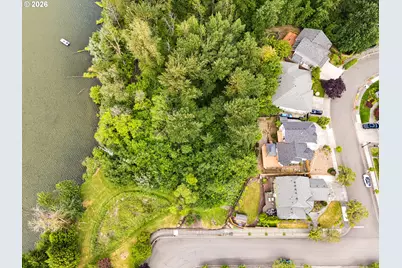 3902 NE 203rd Ave, Fairview, OR 97024 - Photo 1