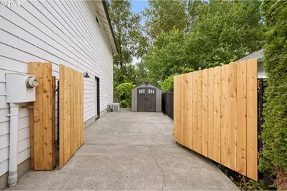 3902 NE 203rd Ave, Fairview, OR 97024 - Photo 38