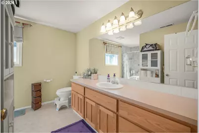 10909 NE 24th Ave, Vancouver, WA 98686 - Photo 16