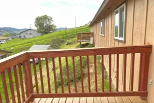 1804 NE Todd St, Roseburg, OR 97470 - Photo 22
