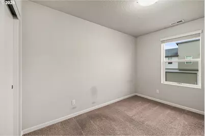8032 SE Butternut Creek Pkwy, Hillsboro, OR 97123 - Photo 28