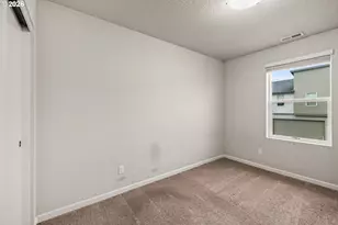 8032 SE Butternut Creek Pkwy, Hillsboro, OR 97123 - Photo 28