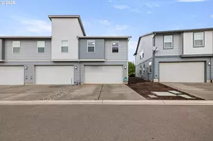 8032 SE Butternut Creek Pkwy, Hillsboro, OR 97123 - Photo 36