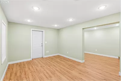 12083 NW Blackhawk Dr, Portland, OR 97229 - Photo 26