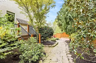 12083 NW Blackhawk Dr, Portland, OR 97229 - Photo 28