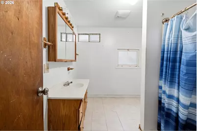 806 NE Galloway St, McMinnville, OR 97128 - Photo 10