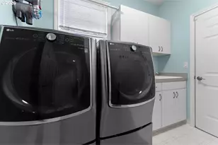 13923 SW Aerie Dr, Tigard, OR 97223 - Photo 30