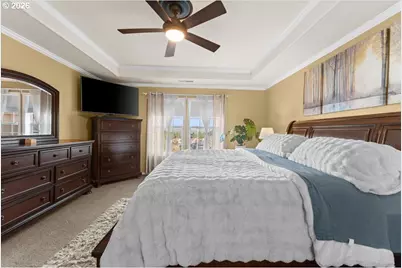 13923 SW Aerie Dr, Tigard, OR 97223 - Photo 18