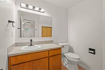 1551 Fetters Loop, Eugene, OR 97402 - Photo 18