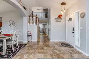 19585 Glenview Ct, Oregon City, OR 97045 - Photo 4