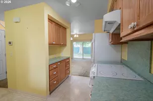1494 Madras St, Salem, OR 97306 - Photo 6