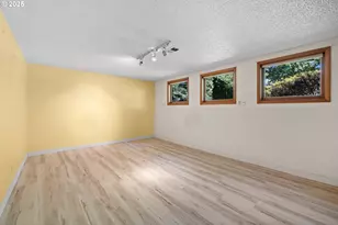 9355 SW Jamieson Rd, Beaverton, OR 97005 - Photo 26