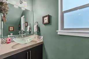 14440 SW Aiken Ln, Beaverton, OR 97005 - Photo 16