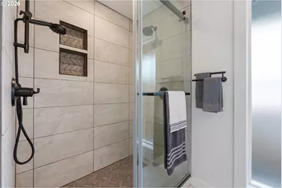 8705 SW 75th Ave, Portland, OR 97223 - Photo 32