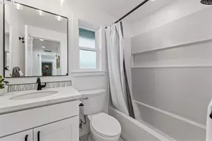 8705 SW 75th Ave, Portland, OR 97223 - Photo 36