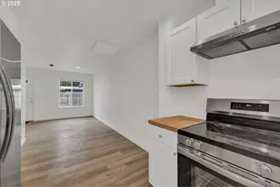 4070 Barger Dr, Eugene, OR 97402 - Photo 6