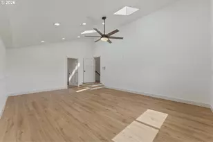 54027 Summers Ln, Milton-Freewater, OR 97862 - Photo 12