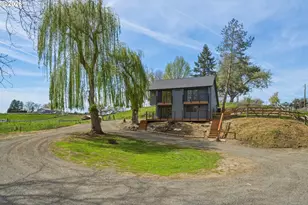 54027 Summers Ln, Milton-Freewater, OR 97862 - Photo 32