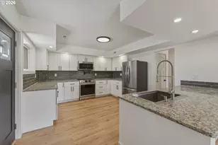 54027 Summers Ln, Milton-Freewater, OR 97862 - Photo 6