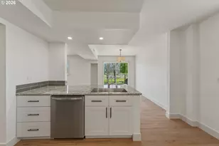 54027 Summers Ln, Milton-Freewater, OR 97862 - Photo 6
