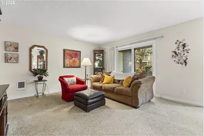 10960 SW Meadowbrook Dr #10, Tigard, OR 97224 - Photo 6