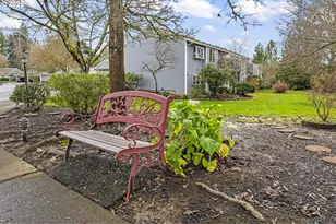 10960 SW Meadowbrook Dr, Tigard, OR 97224 - Photo 28