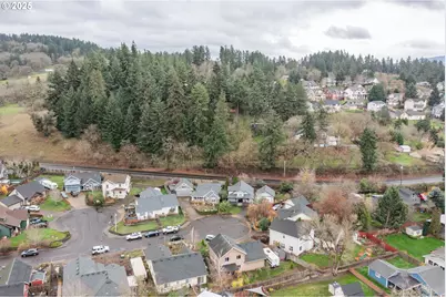 920 Filbert St, Brownsville, OR 97327 - Photo 32