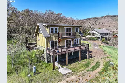499 1st St, Maupin, OR 97037 - Photo 28