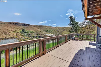 499 1st St, Maupin, OR 97037 - Photo 26