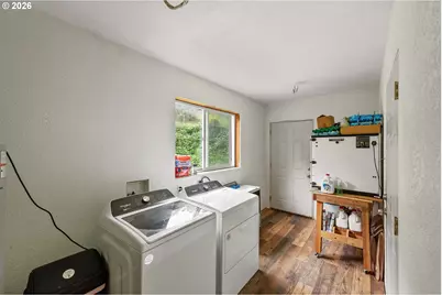 93751 Coos Sumner Ln, Coos Bay, OR 97420 - Photo 12