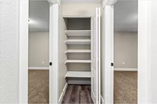 1942 SW Galley Ct, Lincoln City, OR 97367 - Photo 28