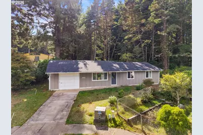 1942 SW Galley Ct, Lincoln City, OR 97367 - Photo 2