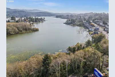 1942 SW Galley Ct, Lincoln City, OR 97367 - Photo 44