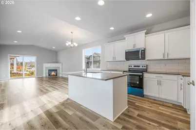 435 S Elm St, Yamhill, OR 97148 - Photo 10