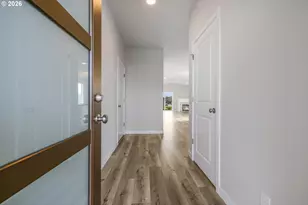 435 S Elm St, Yamhill, OR 97148 - Photo 6