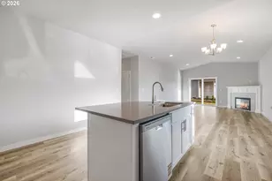 435 S Elm St, Yamhill, OR 97148 - Photo 14