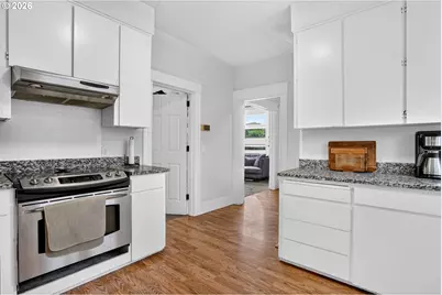 4836 N Albina Ave, Portland, OR 97217 - Photo 12