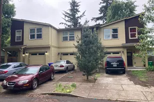 8550 SE Brooklyn St, Portland, OR 97266 - Photo 2