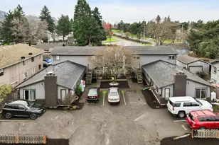 9622 SE Foster Rd, Portland, OR 97266 - Photo 2