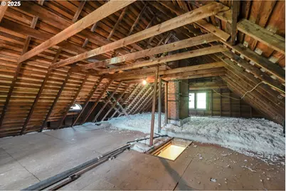 27730 Erickson Rd, Eugene, OR 97402 - Photo 28