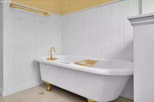 27730 Erickson Rd, Eugene, OR 97402 - Photo 22