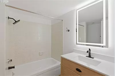 5810 SW Vermont St, Portland, OR 97219 - Photo 12