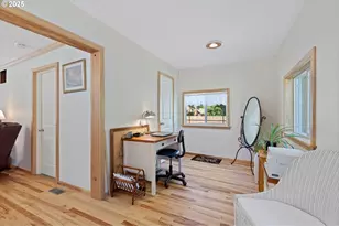 935 NE Hwy 20, Toledo, OR 97391 - Photo 6