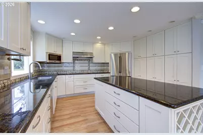 17501 NE 72nd St, Vancouver, WA 98682 - Photo 12