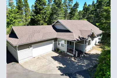 87989 Kelsie Way, Florence, OR 97439 - Photo 2