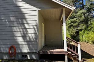 87989 Kelsie Way, Florence, OR 97439 - Photo 34