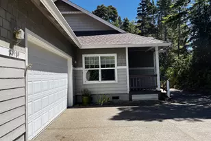87989 Kelsie Way, Florence, OR 97439 - Photo 4