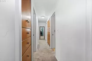1990 W 18th Ave, Eugene, OR 97402 - Photo 20