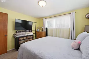 1990 W 18th Ave, Eugene, OR 97402 - Photo 22
