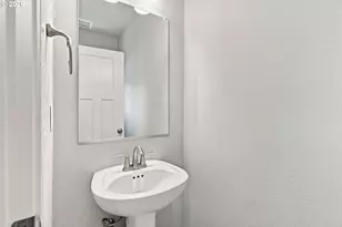 476 SW 15th Ave, Canby, OR 97013 - Photo 22
